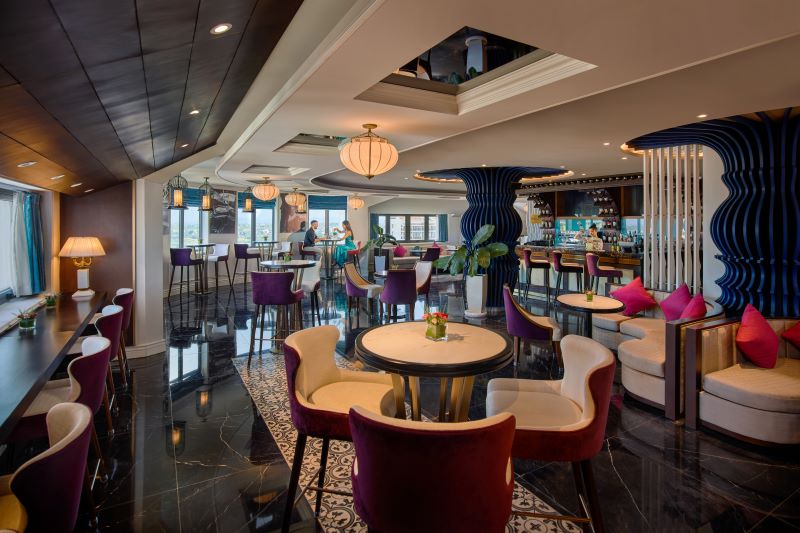 The Attic Bar - Công Ty Cổ Phần Tập Đoàn Royal Capital